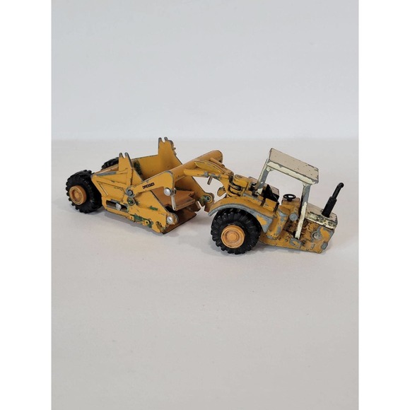 Vintage ERTL Toys Earth Mover Scrapper - Picture 1 of 5